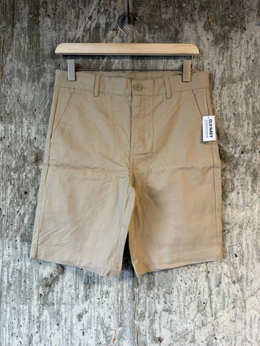 OLD NAVY Boy's Flat Front  Khakis Shorts with Built in Flex Size 14
